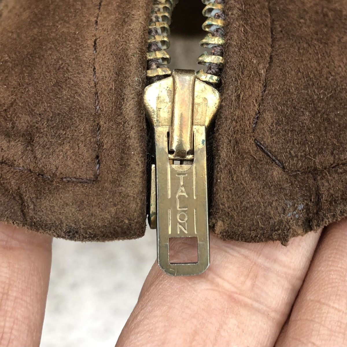 Vintage Vintage 70s Sears Brown Suede Leather Bomber Jacket Size US L / EU 52-54 / 3 - 11 Thumbnail