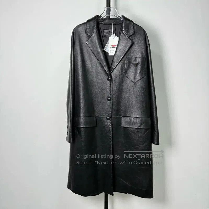 Prada Prada Black Leather Women's Jacket. Size M / US 6-8 / IT 42-44 - 1 Thumbnail