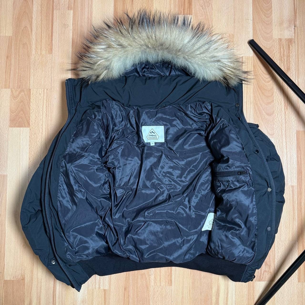 Pyrenex PYRENEX black Aviator puffer jacket Size S / US 4 / IT 40 - 6 Thumbnail