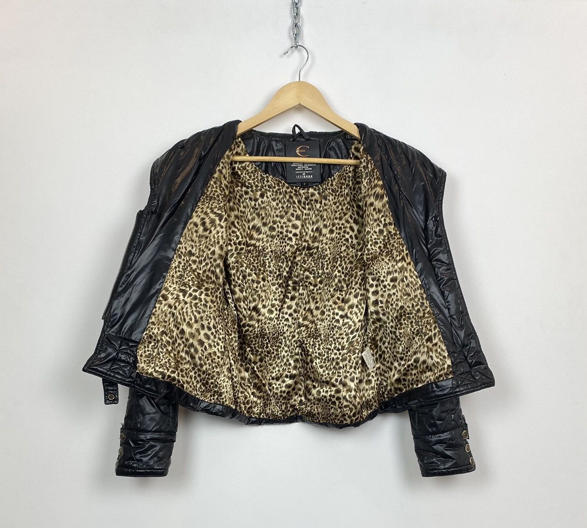 Just Cavalli Vintage Just Cavalli Multi Zip Puffer Biker Jacket Leopard Size S / US 4 / IT 40 - 11 Thumbnail