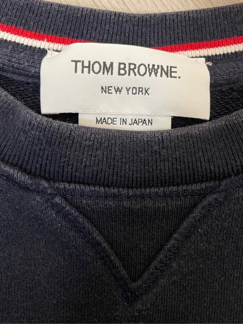 Thom Browne Thom browne Dark blue four-striped round-neck sweatshirt 25 Size US M / EU 48-50 / 2 - 6 Thumbnail