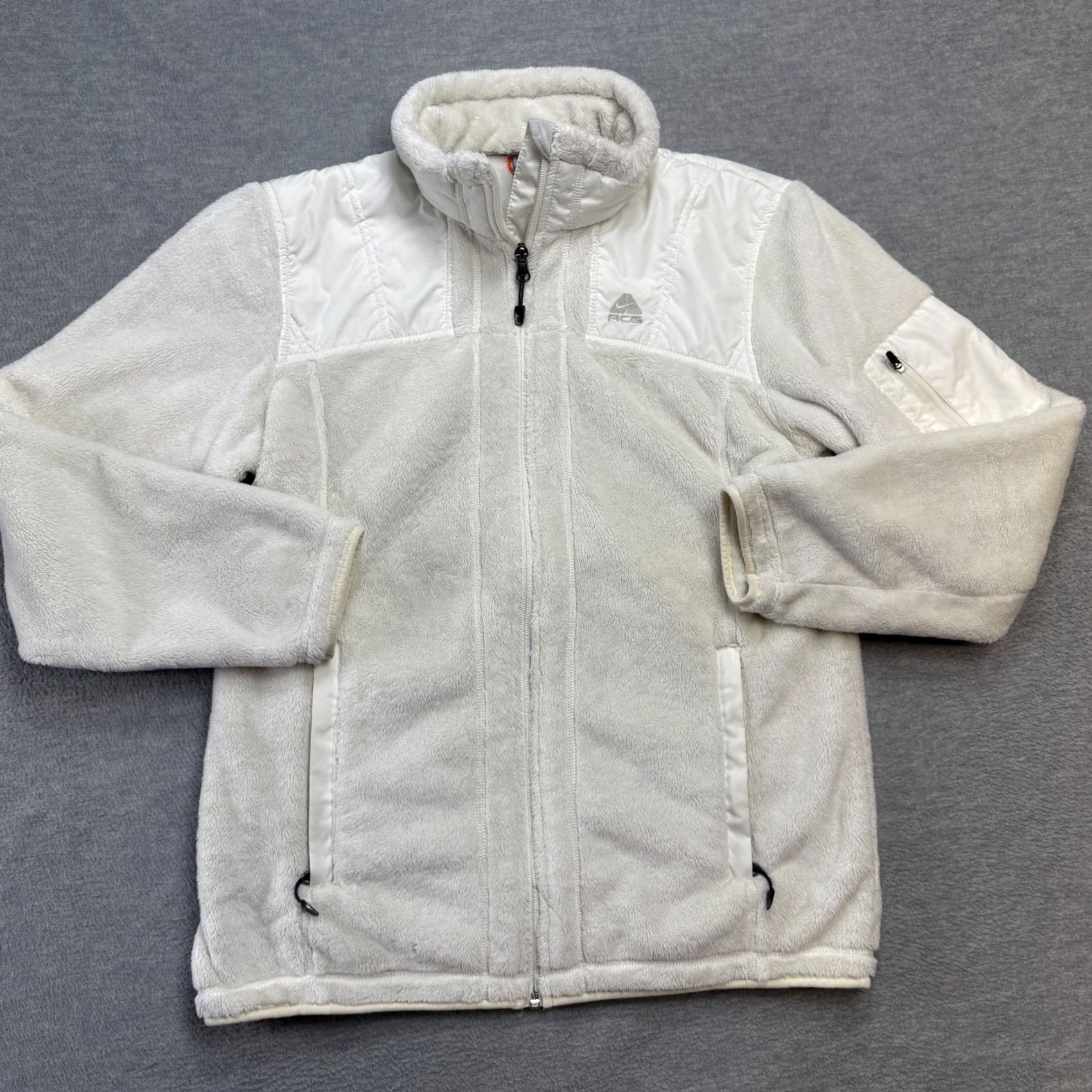 Nike ACG Nike ACG Jacket Women Medium White Fleece Full Zip Pockets Vintage No Size M / US 6-8 / IT 42-44 - 2 Thumbnail