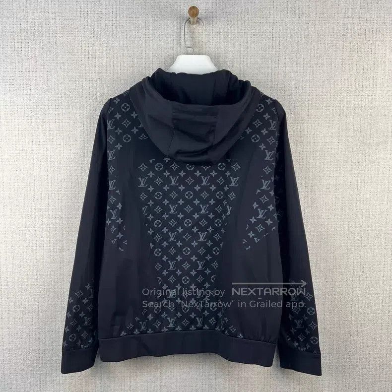 Louis Vuitton Louis Vuitton 2054 Logo Reading Logo Warm Zip Hooded Jacke Size US L / EU 52-54 / 3 - 3 Thumbnail