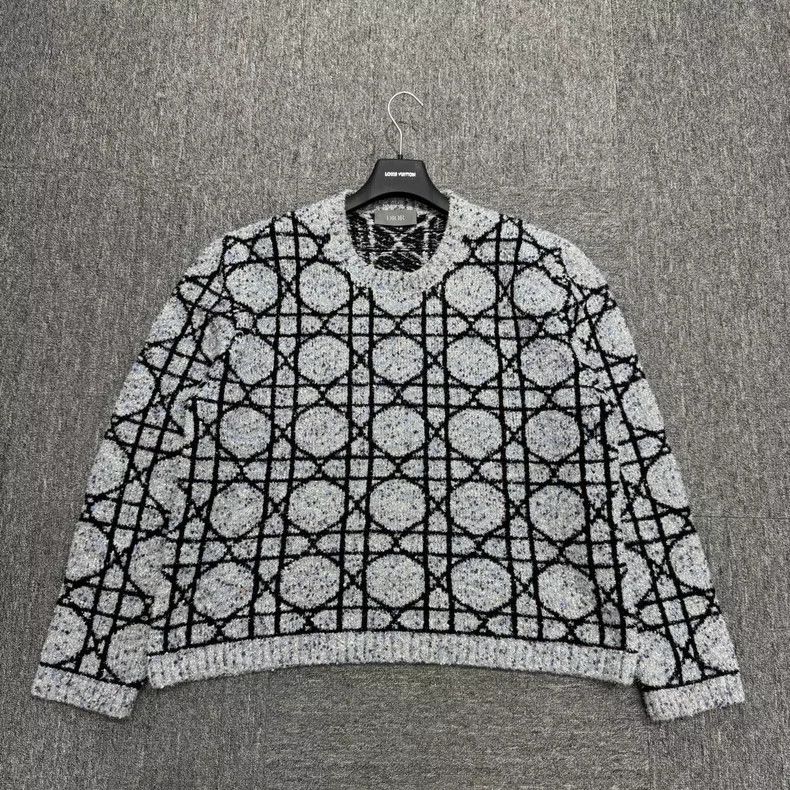 Dior Dior Size 3XL PLED KNITTED SWEATER 2505-Nextarrow Size US XXL / EU 58 / 5 - 1 Thumbnail
