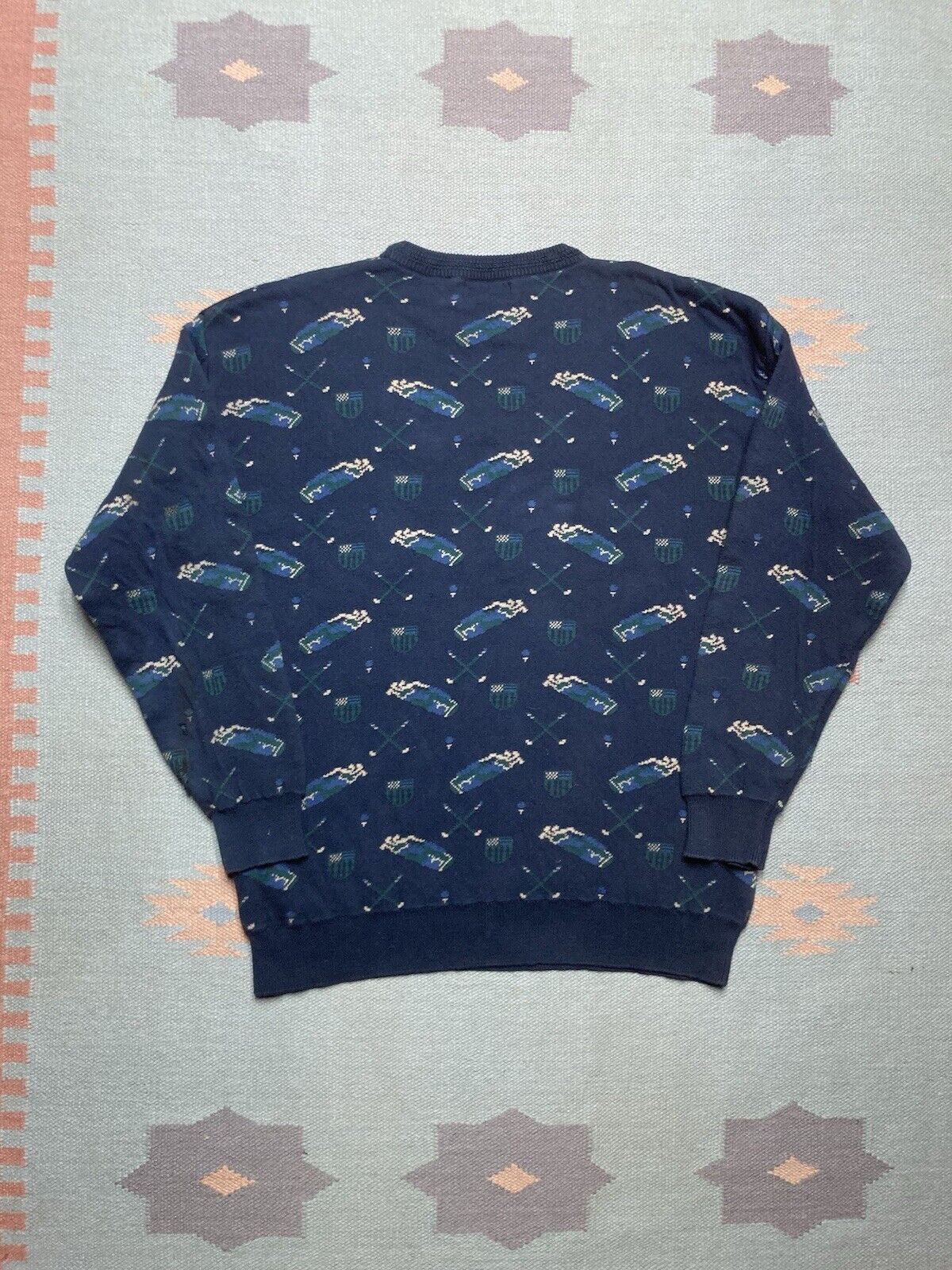 Izod × Vintage VTG iZod crewneck sweater cotton knit golf clubs distresse L Size US L / EU 52-54 / 3 - 8 Thumbnail