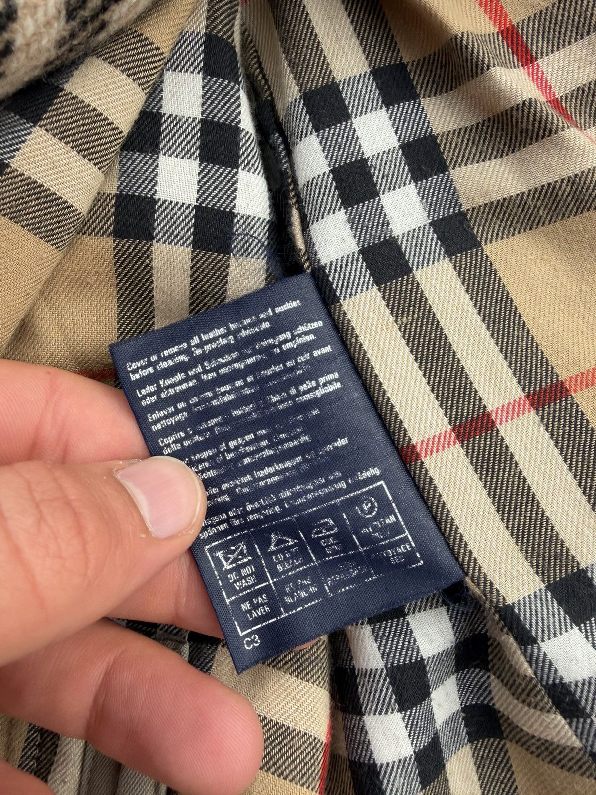 Burberry Burberrys Nova Check Insulated Trench Coat Size US XL / EU 56 / 4 - 15 Thumbnail