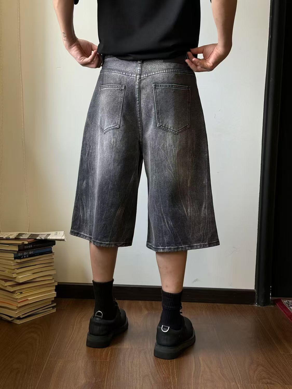 Japanese Brand × Jean American high street washed distressed straight denim shorts Size US 32 / EU 48 - 4 Thumbnail