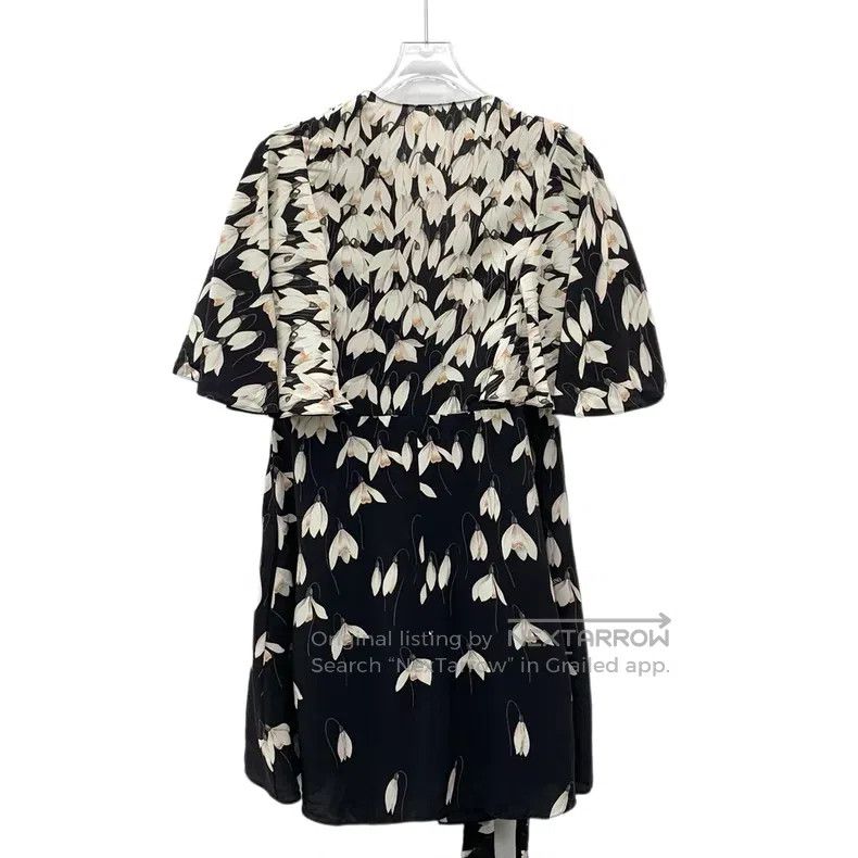 Valentino Valentino Black magnolia floral full print dress Size L / US 10 / IT 46 - 2 Thumbnail