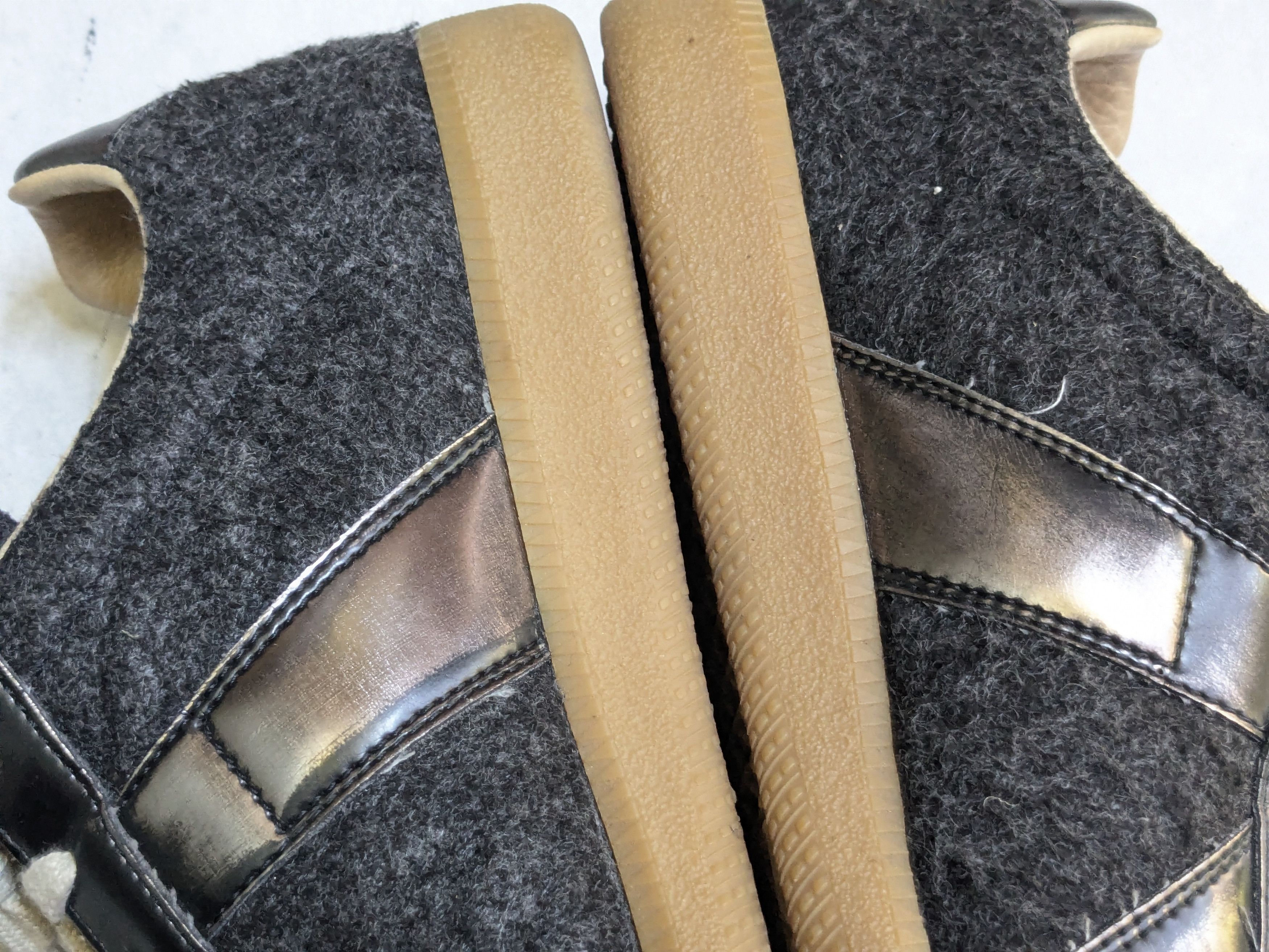 Maison Margiela Maison Margiela Replica GAT Gray Wool 10 43 Low Tops Gum Size US 10 / EU 43 - 14 Thumbnail