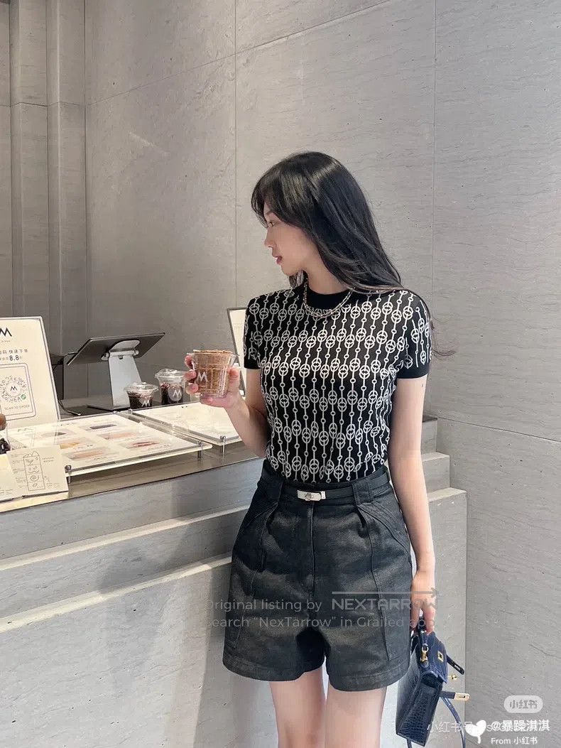 Hermes Hermes Black and White Pig Nose Chain Logo Short Sleeve T- Size XS / US 0-2 / IT 36-38 - 9 Thumbnail