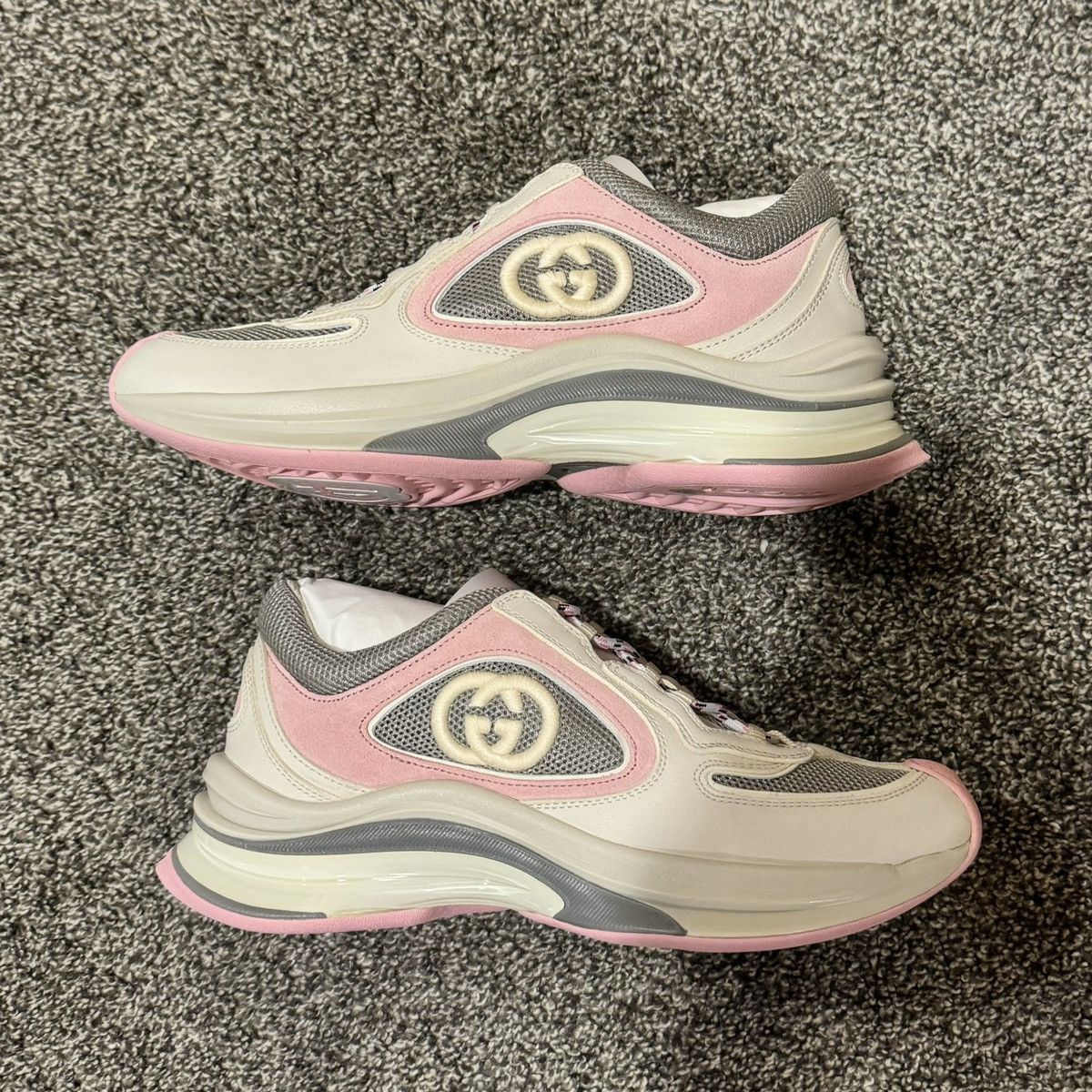 Gucci Gucci Wmns Run Sneaker Ivory Pink Grey Size US 6.5 / IT 36.5 - 2 Thumbnail