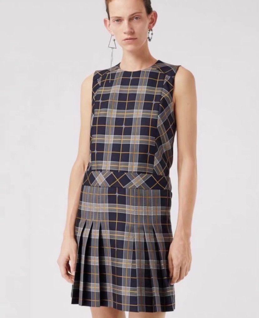Burberry Burberry Colorblocked Pleated Patchwork Dress Size XXS / US 00 / IT 34 - 7 Thumbnail