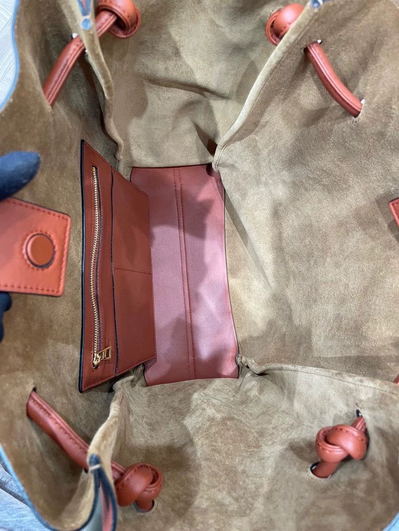 Loewe loewe Caramel coloured cowhide tote bag 2503-Nextarrow Size ONE SIZE - 4 Thumbnail