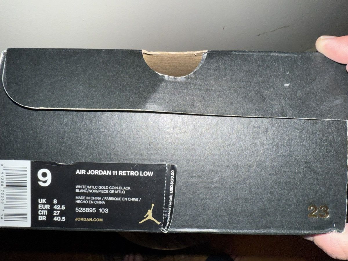 Jordan Brand Air Jordan Retro 11 Low “Closing Ceremony” EXC w/OG Box sz 9 Size US 9 / EU 42 - 4 Thumbnail