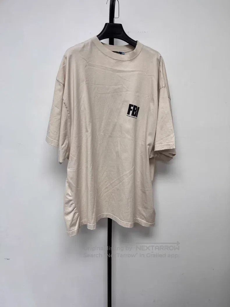 Balenciaga Balenciaga Letter Printed Round Neck Short Sleeve T-Shirt Size US L / EU 52-54 / 3 - 1 Thumbnail