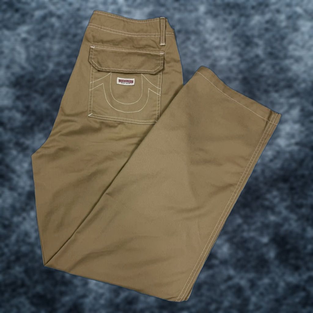 True Religion Mens Size 33x32 Straight Leg Relaxed Fit Canvas Beige Cargo Pants