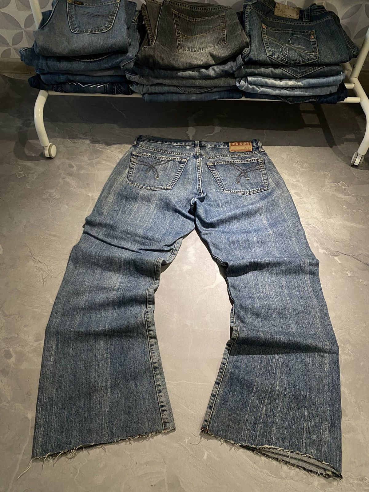Vintage Vintage Washed Flare Denim Light Fade Grunge Style Size US 32 / EU 48 - 2 Thumbnail