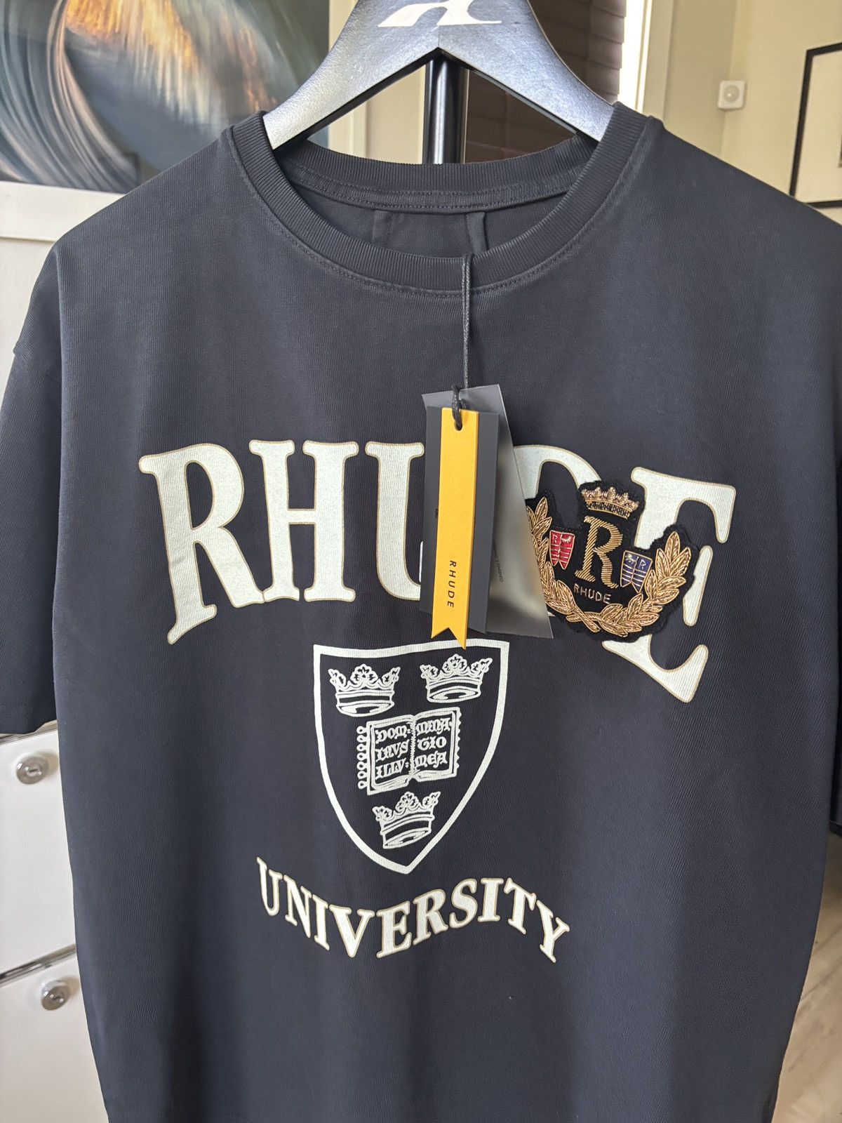Rhude SOLD OUT - RHUDE UNIVERSITY LOGO TEE Size US S / EU 44-46 / 1 - 6 Thumbnail