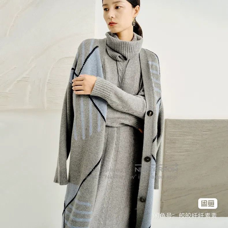 Hermes Hermes Pure cashmere oversized wide fit cardigan sweater Size XXS / US 00 / IT 34 - 2 Thumbnail