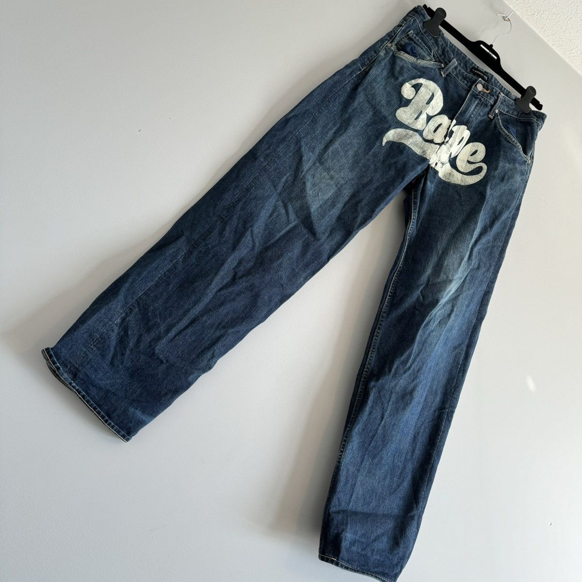 Bape OG BAPEXCLUSIVE Painted Logo Denim Jeans Size US 34 / EU 50 - 3 Thumbnail