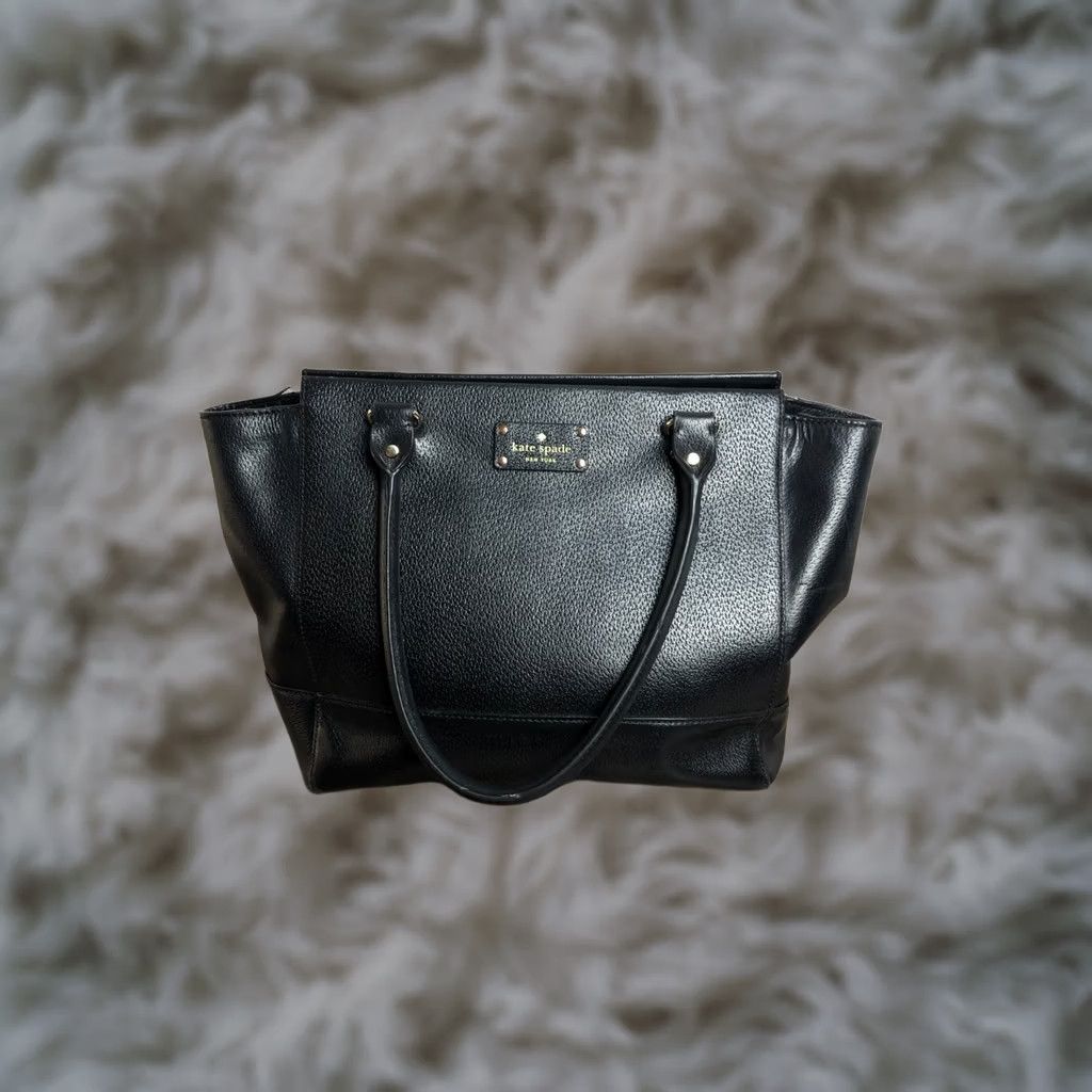 Vintage kate spade new york Handbag Women Black Leather Cow Leather Medium Zip Double Handles Size ONE SIZE - 1 Thumbnail