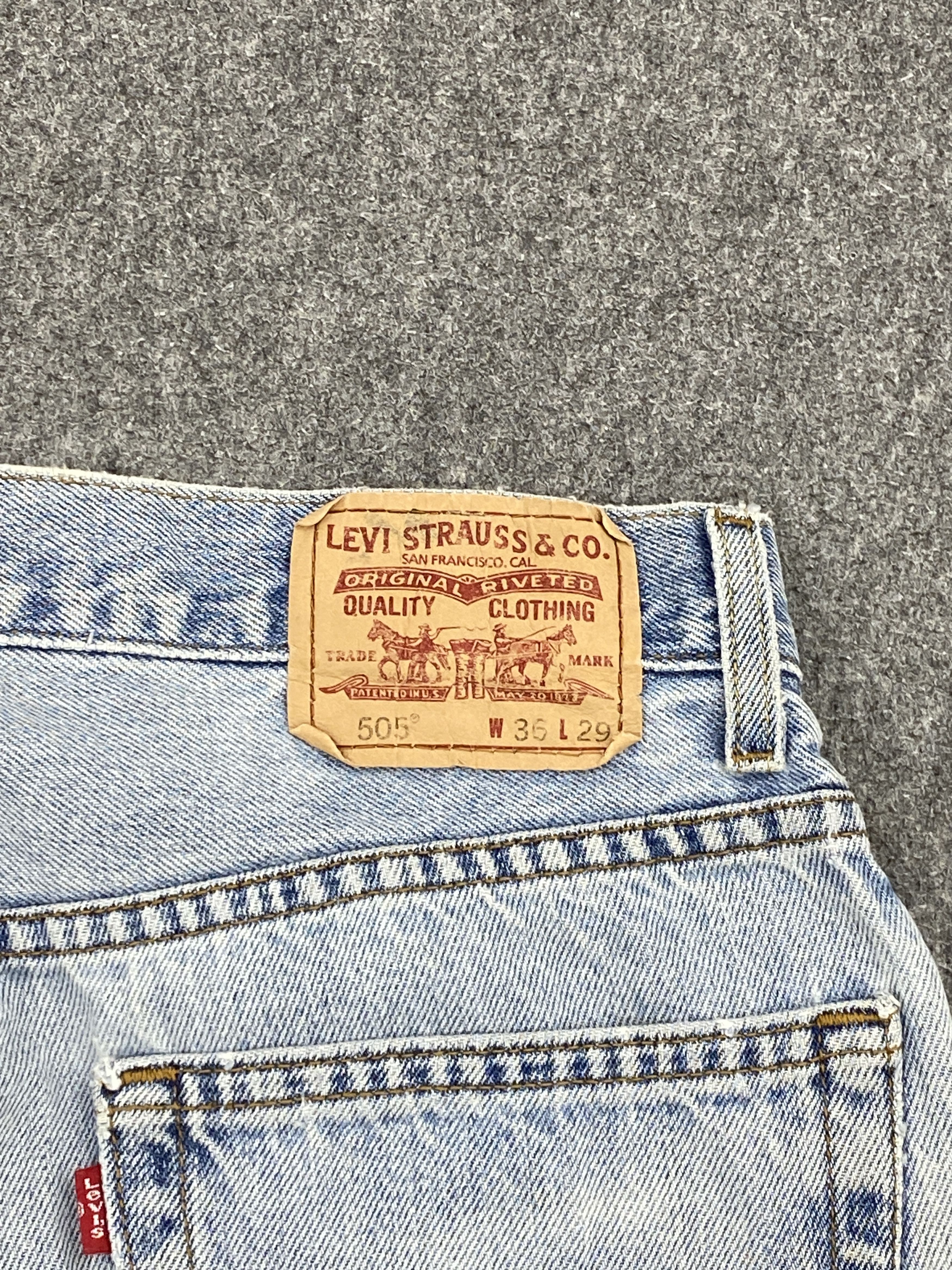 Levi's Light Washed Vintage Levis 505 Jeans DP2621 Size US 34 / EU 50 - 5 Thumbnail