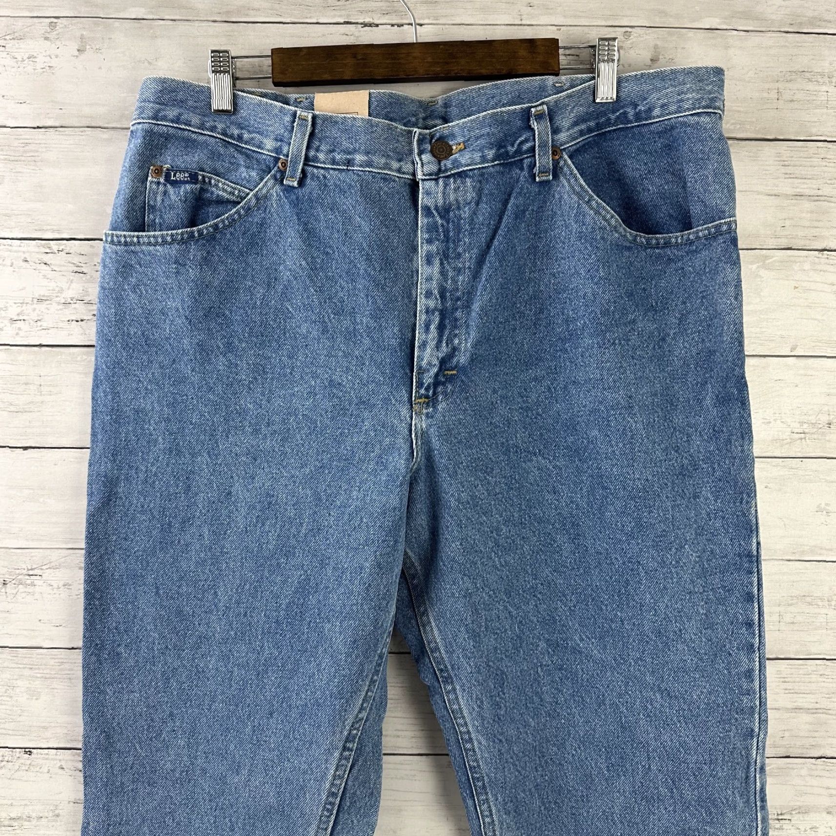 Lee VINTAGE LEE Jeans Regular Fit Straight Leg Stone Wash 40x32 Blue NWT Mens Jeans Size US 40 / EU 56 - 5 Thumbnail