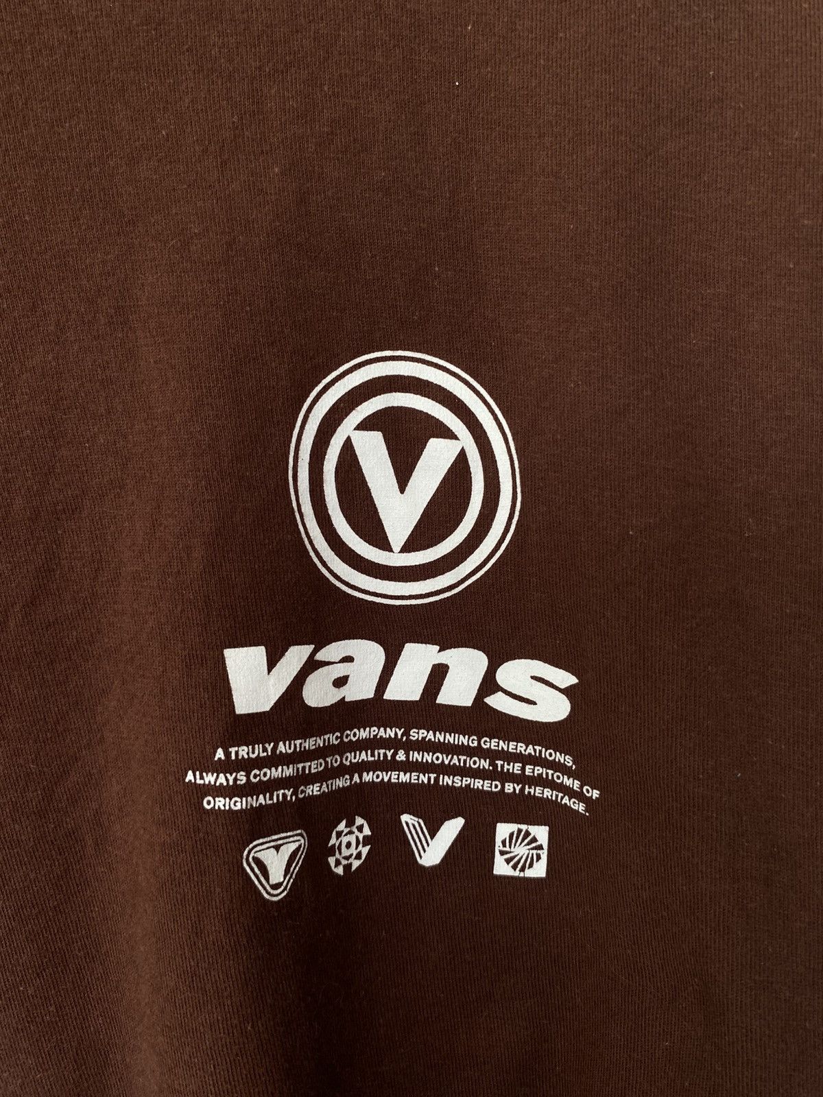 Vans Vans Long Sleeve Tees Size US L / EU 52-54 / 3 - 5 Thumbnail