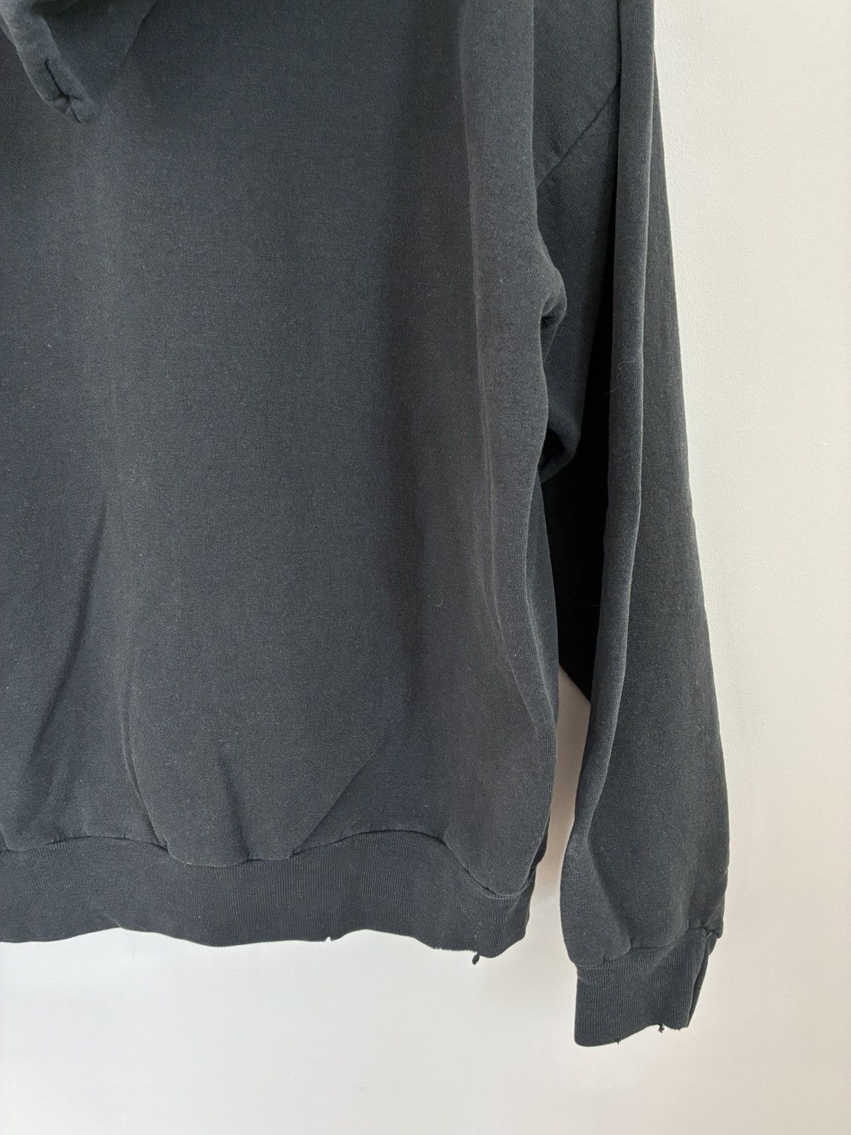 Vintage Vintage Faded Blank Boxy Fit Distressed Basic Hoodie Size US XL / EU 56 / 4 - 5 Thumbnail