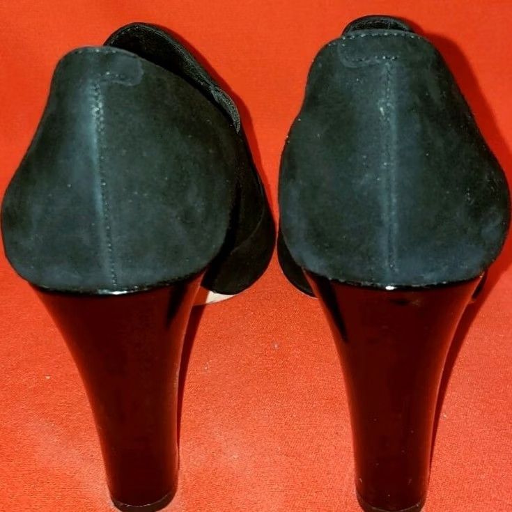 Vince Camuto Vince Camuto Womens Pumps Black Suede Patent Toe Cap Heel Elastic 8.5M Size ONE SIZE - 6 Thumbnail