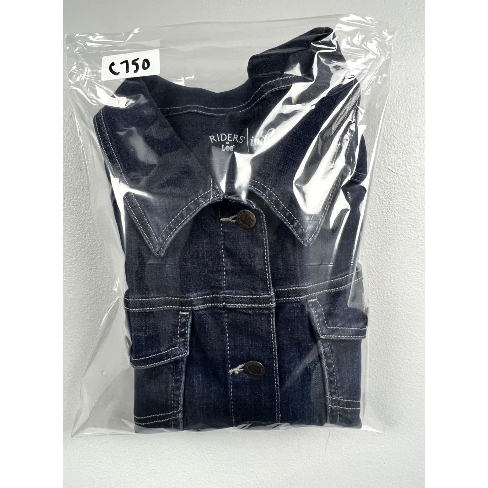 Vintage Riders by Lee Denim Jacket Womens XL Blue Button Front Trucker Pockets Size XL / US 12-14 / IT 48-50 - 7 Thumbnail
