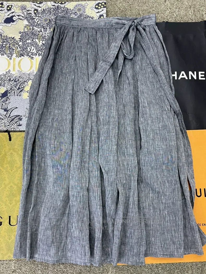 Dior Dior Grey linen skirt Size 27" / US 4 / IT 40 - 1 Thumbnail