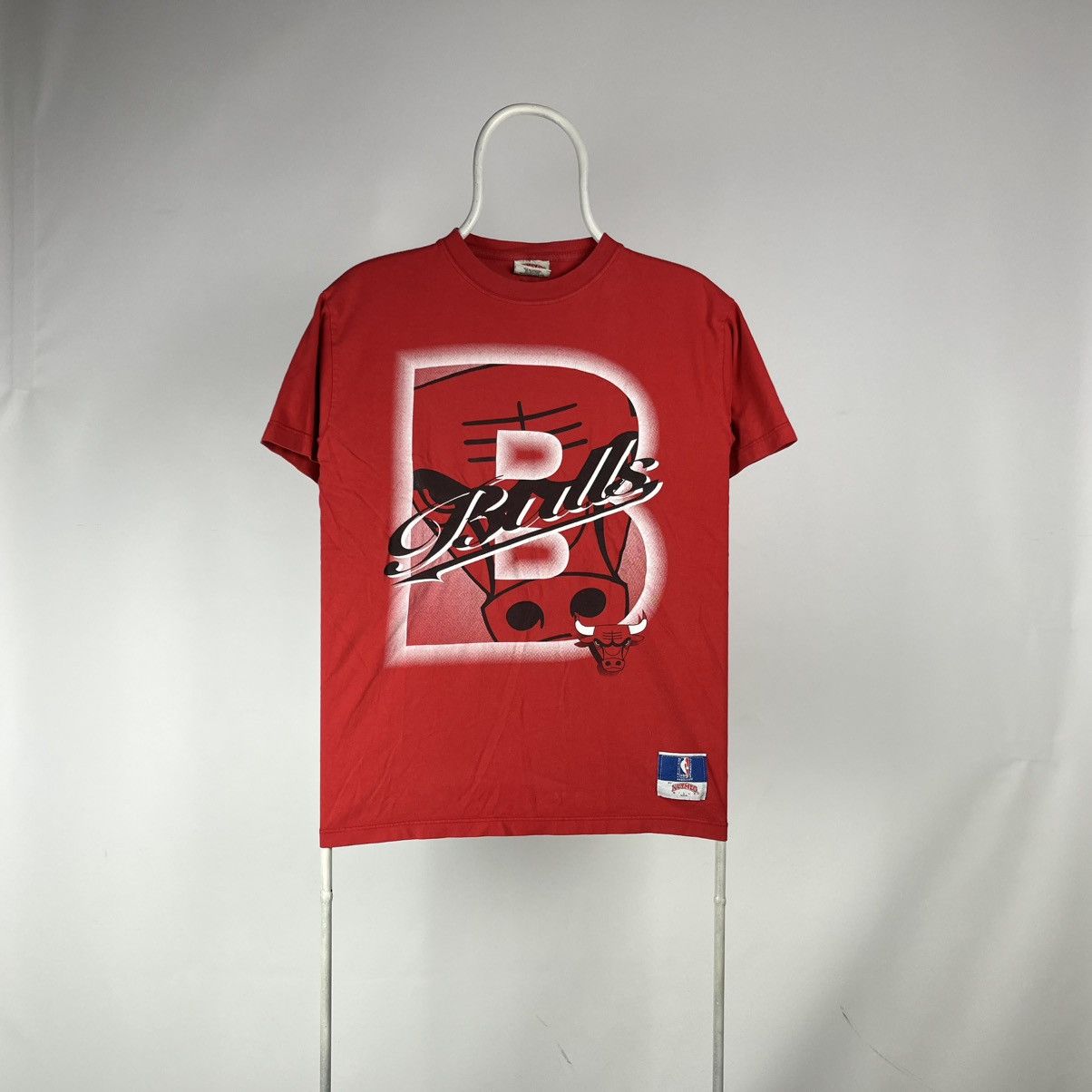 Nutmeg Vintage Nutmeg Chicago Bulls tshirt NBA size Small Size US S / EU 44-46 / 1 - 2 Thumbnail