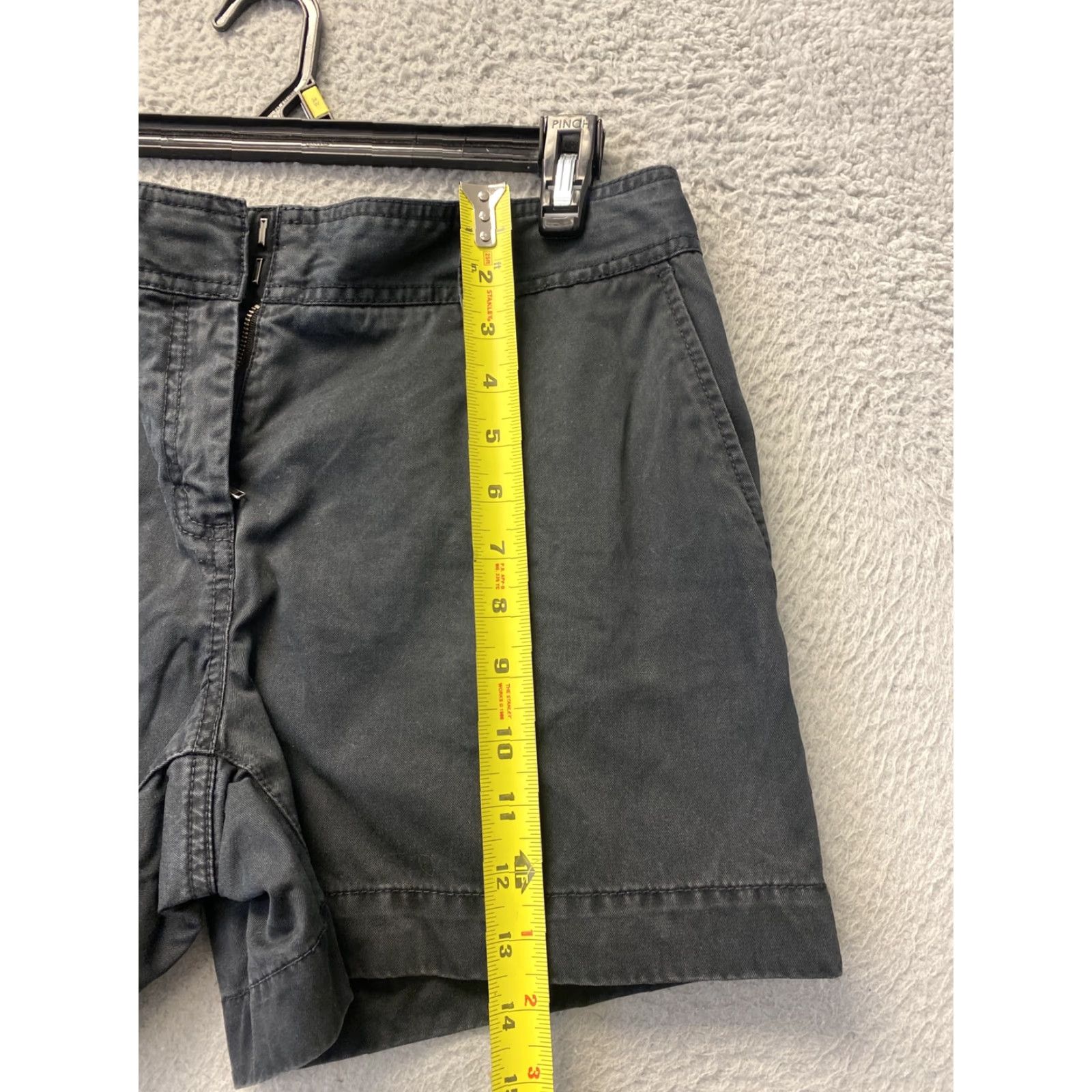 Tommy Hilfiger Tommy Hilfiger Shorts - Chino Women - Size 10 - Black - Regular Fit - 3in Inseam Size 32" / US 10 / IT 46 - 7 Thumbnail