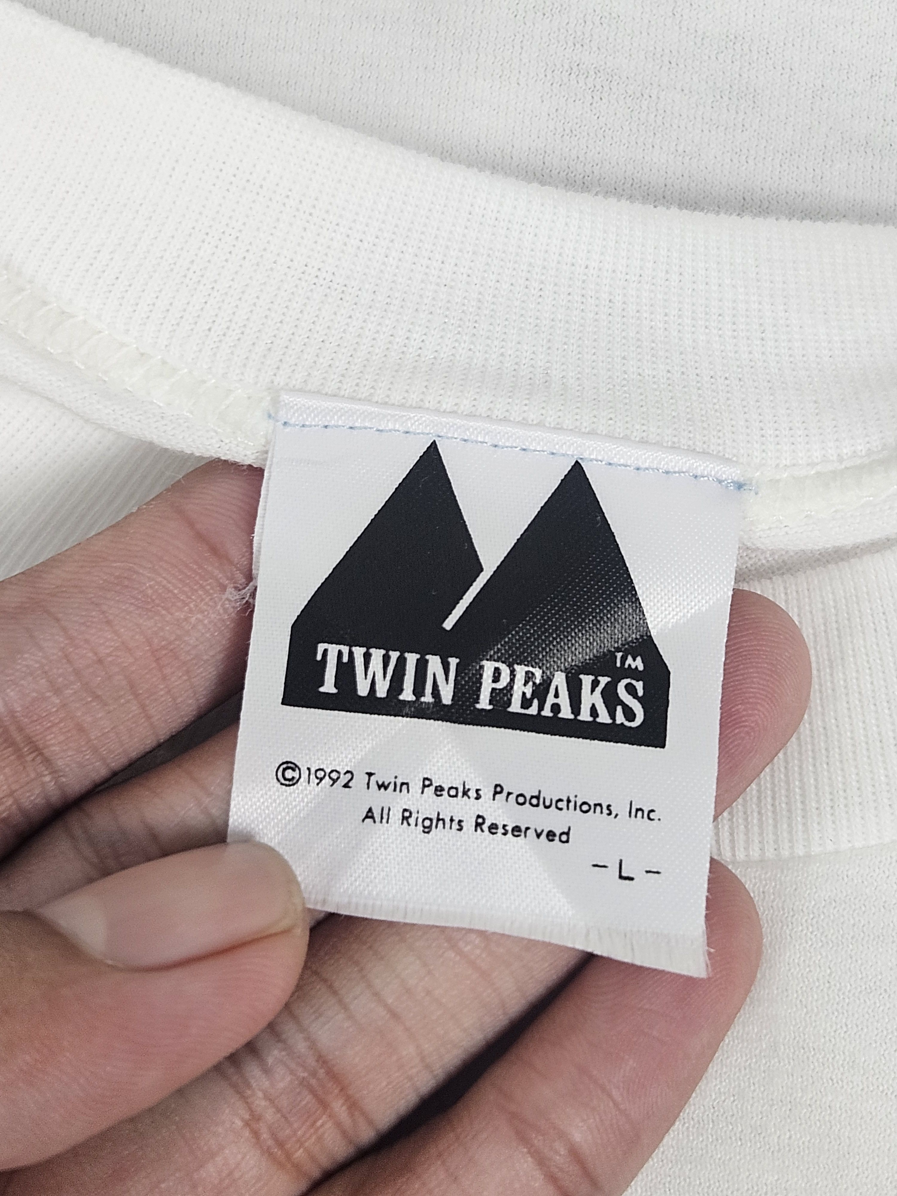 Vintage Vintage Twin Peaks 1992 Horror David Lynch movie tee Size US L / EU 52-54 / 3 - 5 Thumbnail