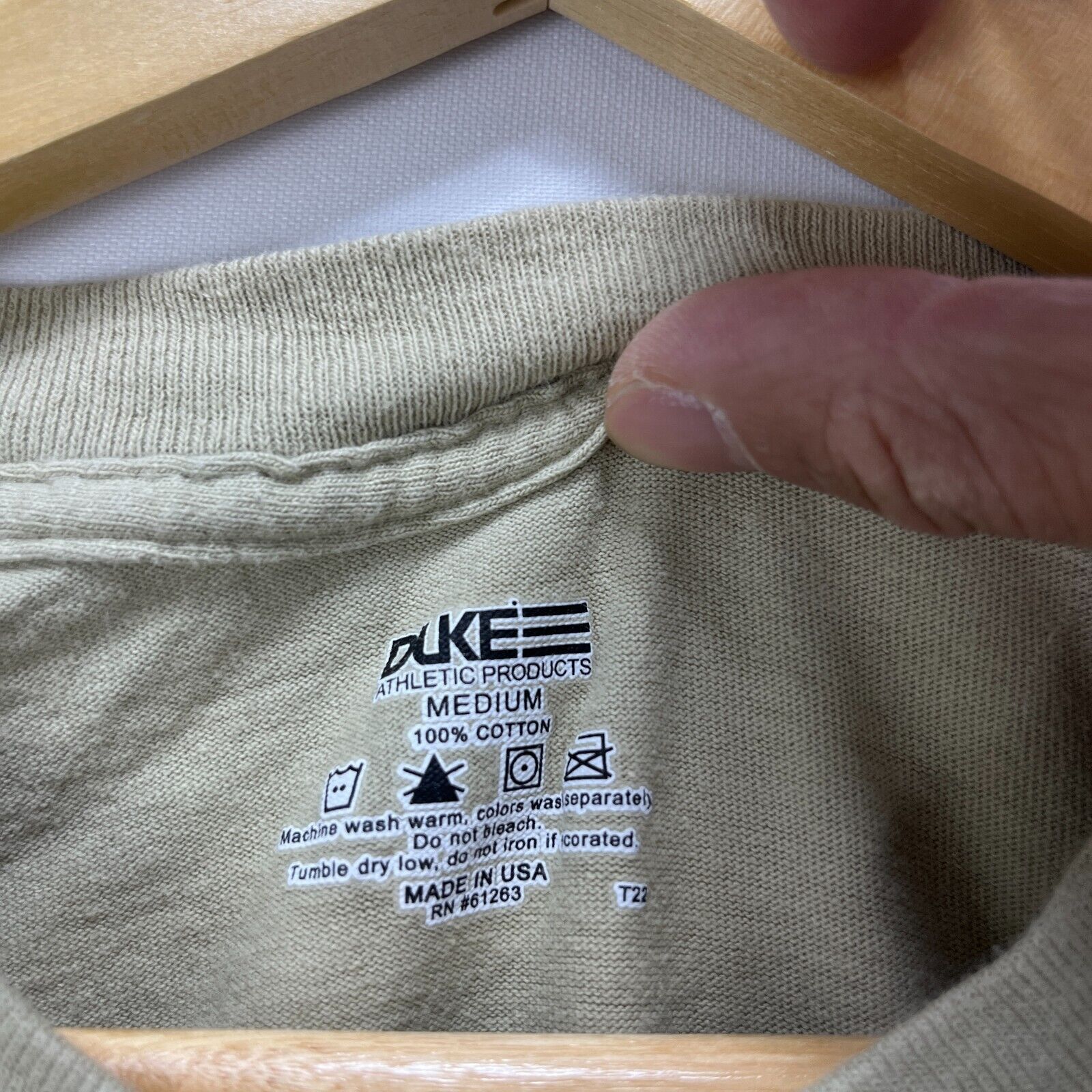 Vintage Vintage 90s Faded Beige Blank Single Stitch Medium Size US M / EU 48-50 / 2 - 5 Thumbnail