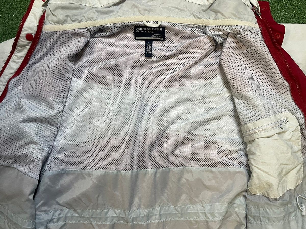 American Eagle Outfitters Vintage 2000s American Eagle red and white jacket Size US L / EU 52-54 / 3 - 5 Thumbnail