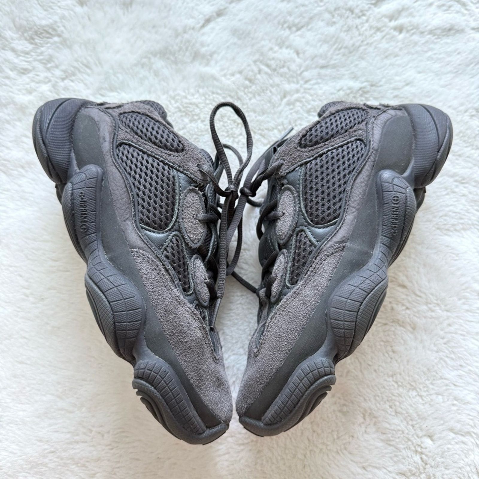 Adidas Adidas Yeezy 500 unisex shoes 5 US Men Size US 5 / EU 37 - 1 Thumbnail