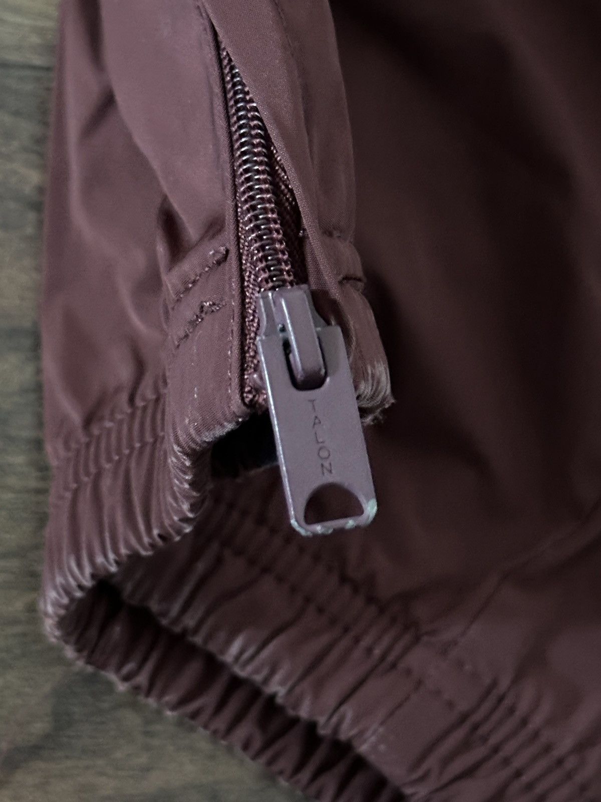 Yeezy Yeezy Season 5 Calabasas Nylon Track Pants Burgundy Size US 32 / EU 48 - 4 Thumbnail