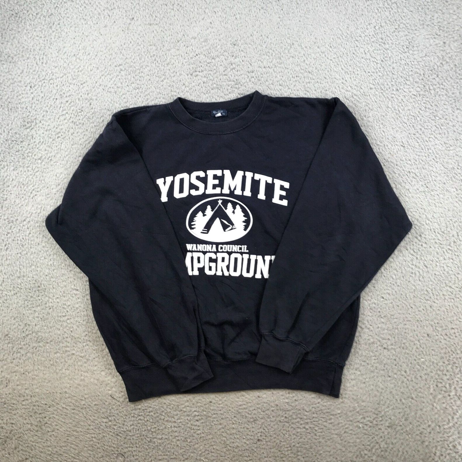 Brandy melville yosemite crewneck hotsell