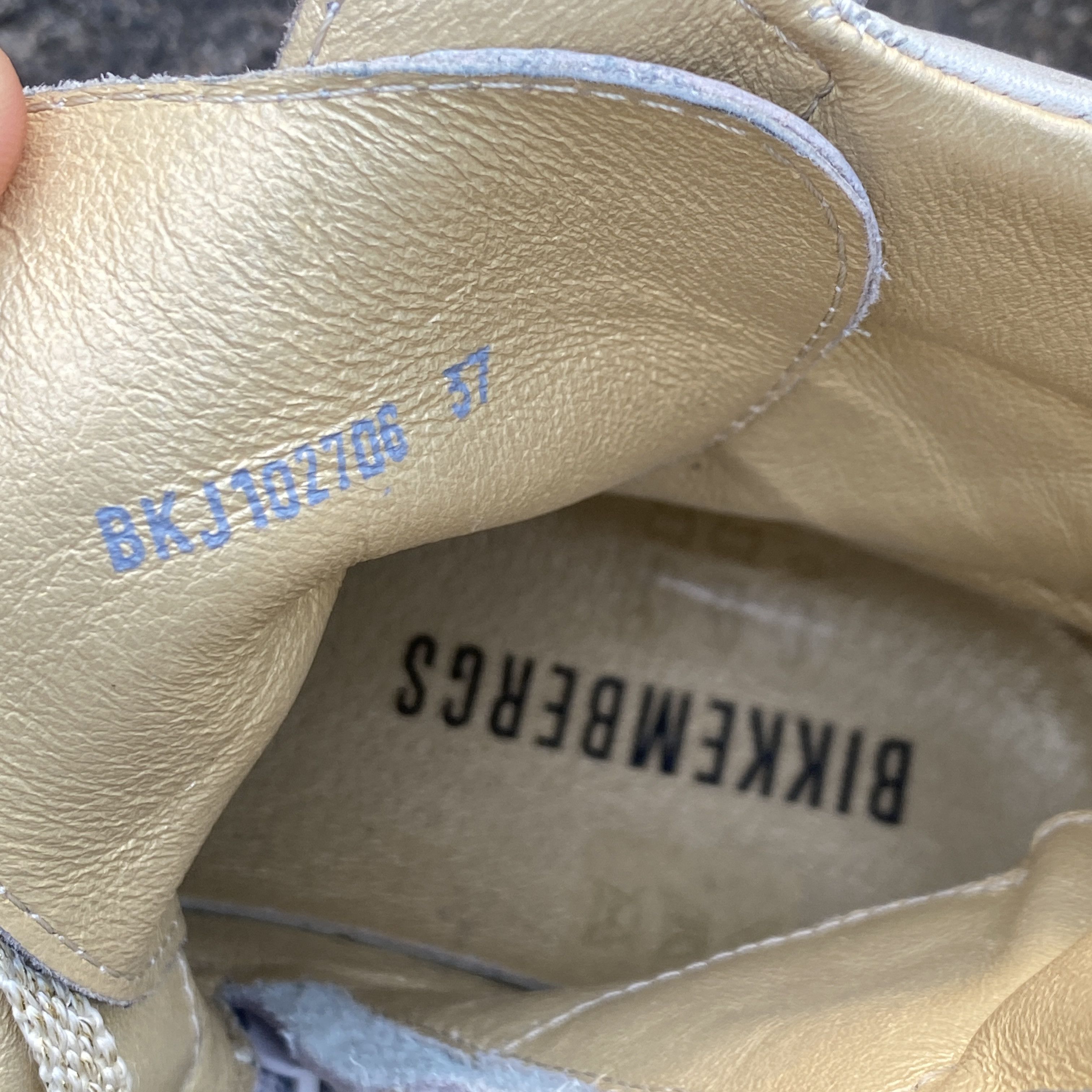 Dirk Bikkembergs Dirk Bikkembergs Washed Grey High Top Sneakers - 37 Size US 6 / IT 36 - 6 Thumbnail