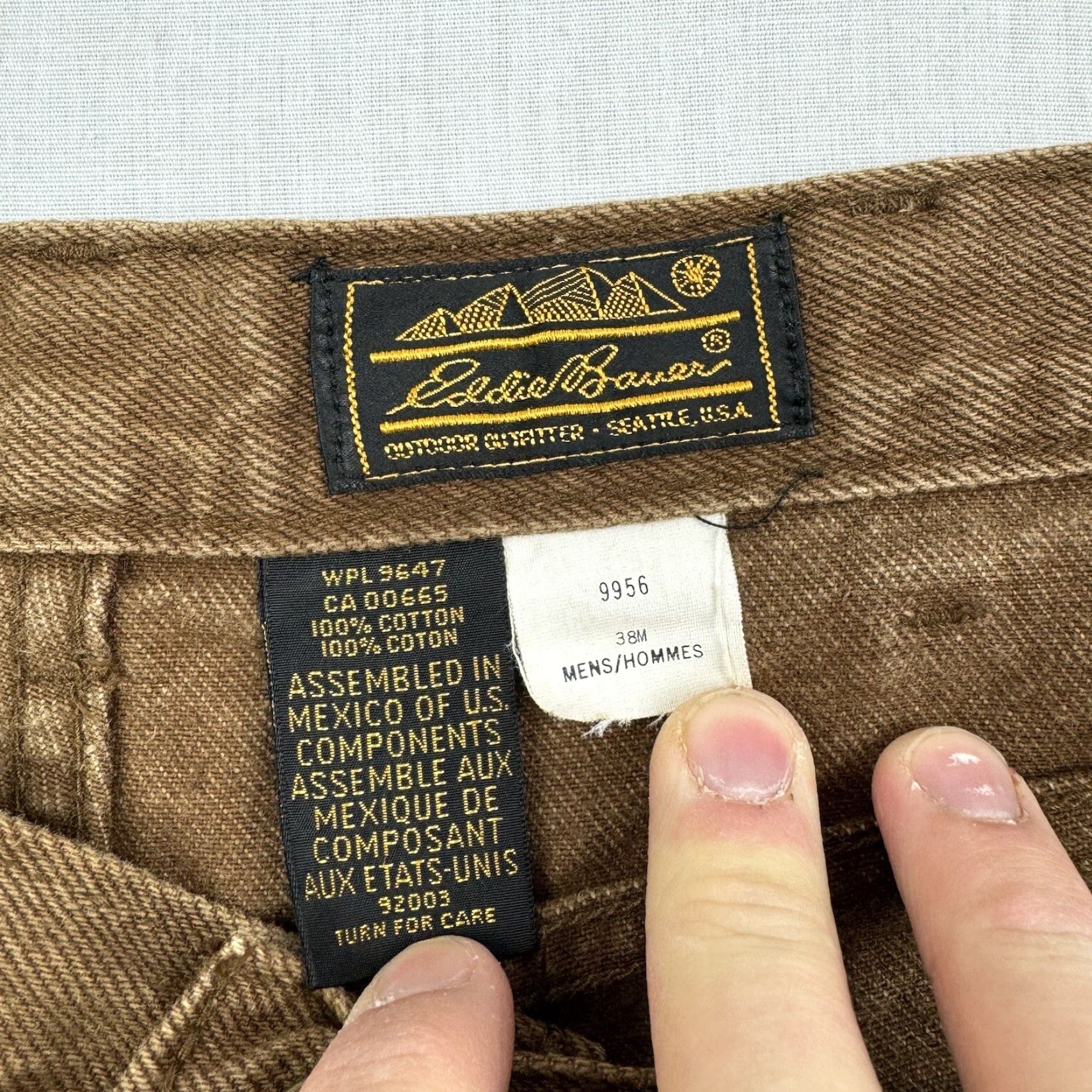 Eddie Bauer VINTAGE Eddie Bauer Jeans Men 38x31 Brown Relaxed Straight USA Grunge 90s 2000s Adult Mens Size US 38 / EU 54 - 3 Thumbnail