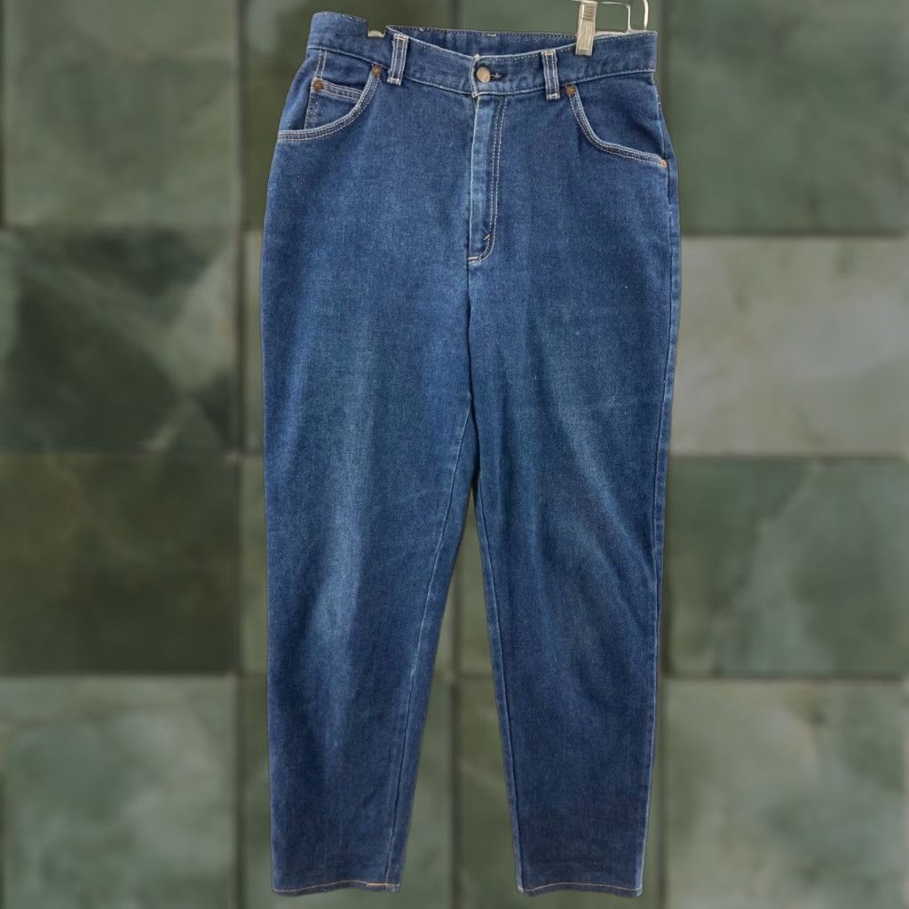 Levi's VINTAGE Levi's Mom Jeans Womens 12 Loose Straight Leg Blue Denim Made in USA Size 34" / US 12 / IT 48 - 1 Thumbnail