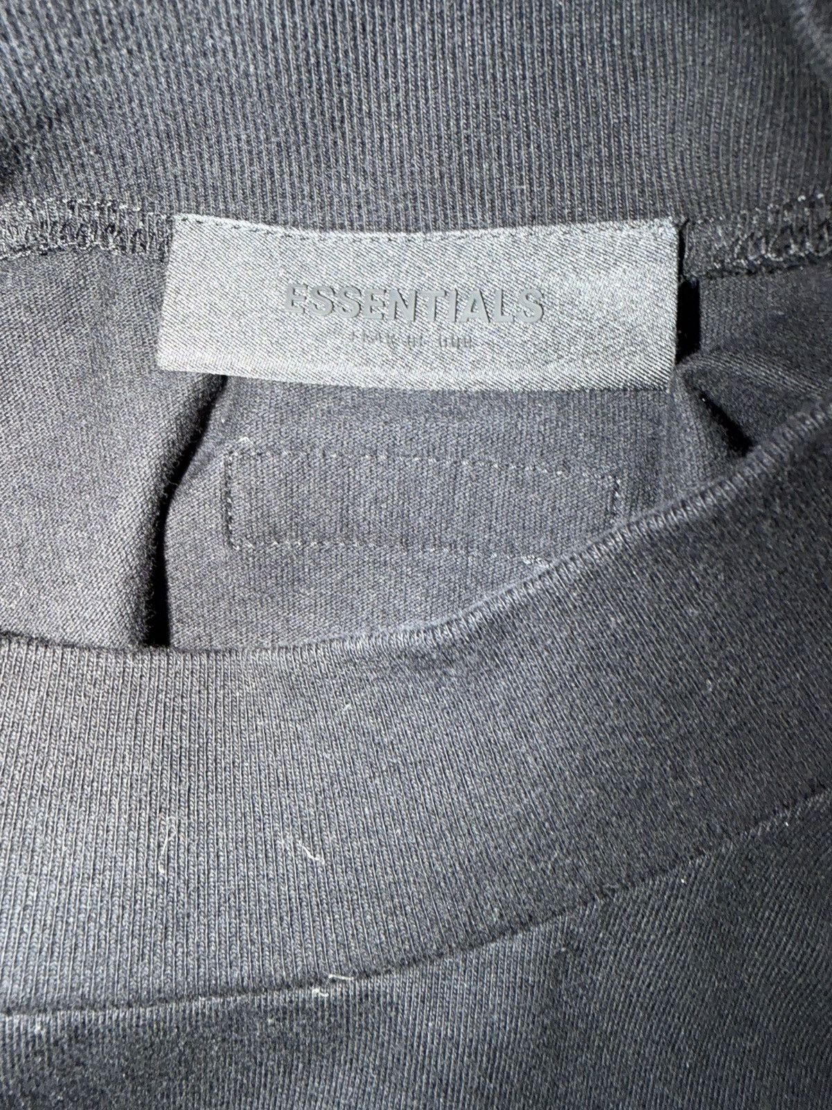 Essentials Fear of God Essentials Tee ‘Jet Black’ Size US S / EU 44-46 / 1 - 5 Thumbnail