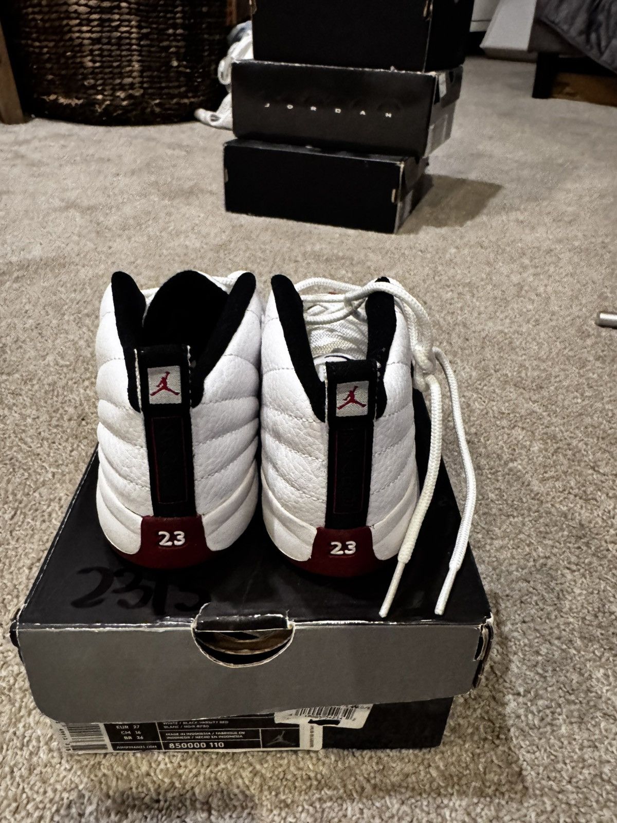 Jordan Brand Jordan 12 kids 10C white/red Size US 10 / EU 43 - 9 Thumbnail