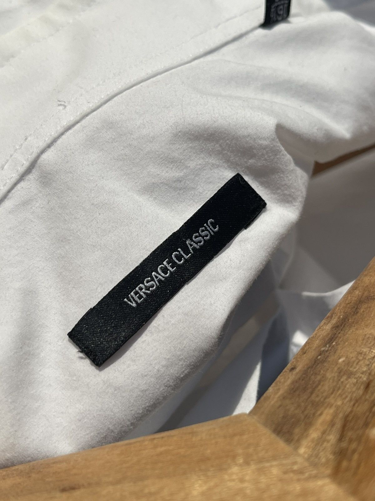 Versace Versace Classic white button shirt Size US L / EU 52-54 / 3 - 10 Thumbnail