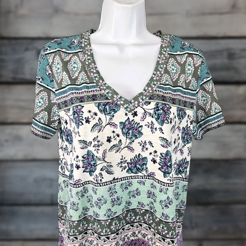 Loft Ann Taylor LOFT Womens Tee Small Green Purple Floral Paisley Cotton T-Shirt V-Neck Size S / US 4 / IT 40 - 1 Thumbnail