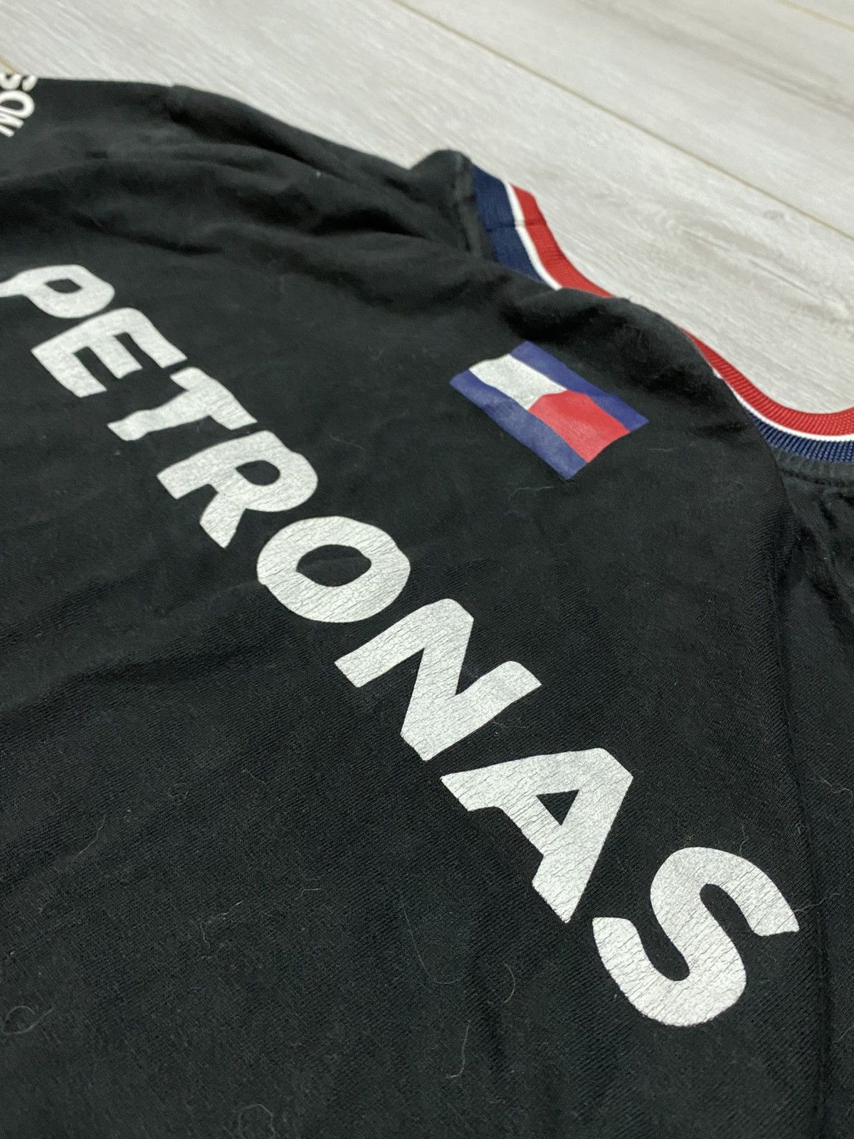 Mercedes-Benz Mercedes AMG Petronas Hilfiger Pirelli t-shirt big logo Size US M / EU 48-50 / 2 - 6 Thumbnail