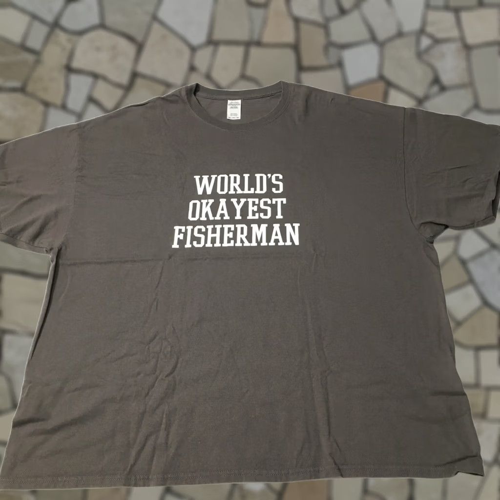 Vintage okayest fisherman Dad T-shirt Gray size 3XL Largemouth Bass Fishing Size US XXL / EU 58 / 5 - 1 Thumbnail