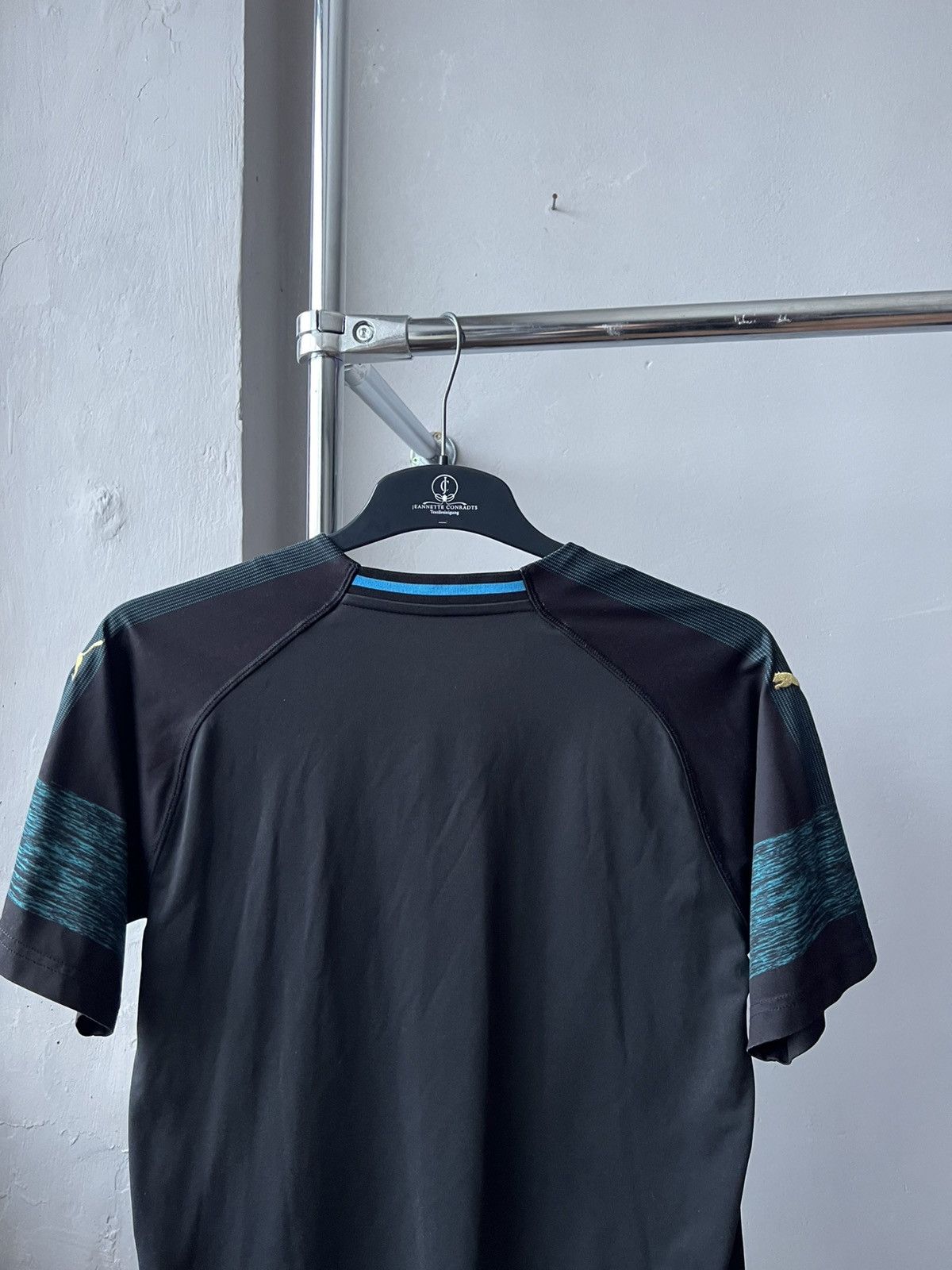 Puma 2018/19 OLYMPIQUE MARSEILLE AWAY SOCCER JERSEY SHIRT PUMA M Size US M / EU 48-50 / 2 - 14 Thumbnail